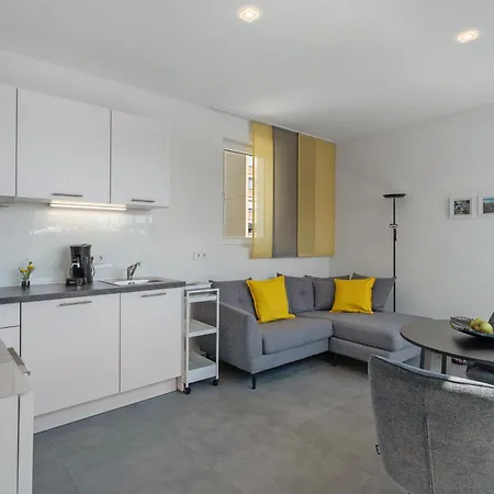 דירה Katharinenbergblick אנדינגן