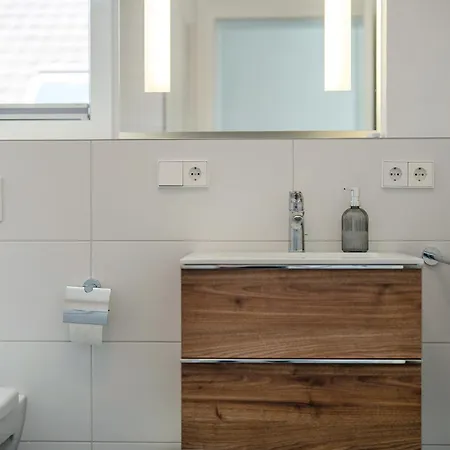 דירה Katharinenbergblick אנדינגן